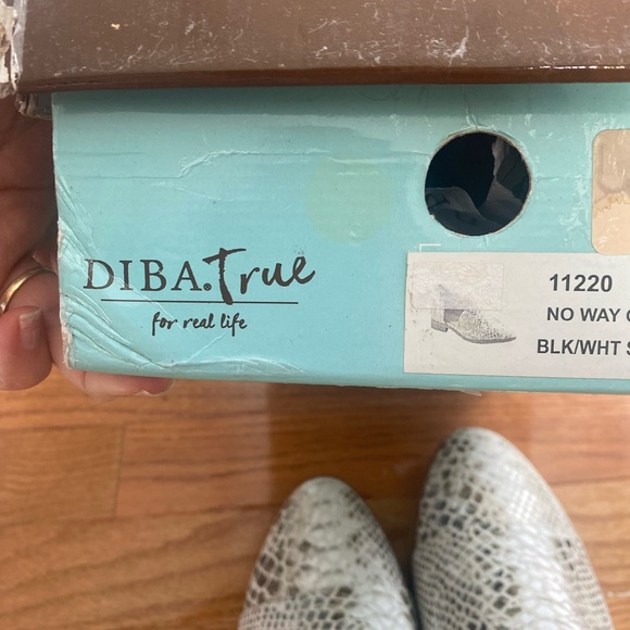 Diba True Womens No Way Out Slip On Flats Casual Shoes Size 7.5.  New - Picture 8 of 10